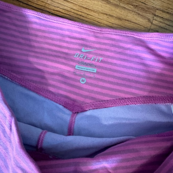 Nike Dri-Fit Pink & Gray Striped Leggings Pants Women's Medium - Picture 4 of 4